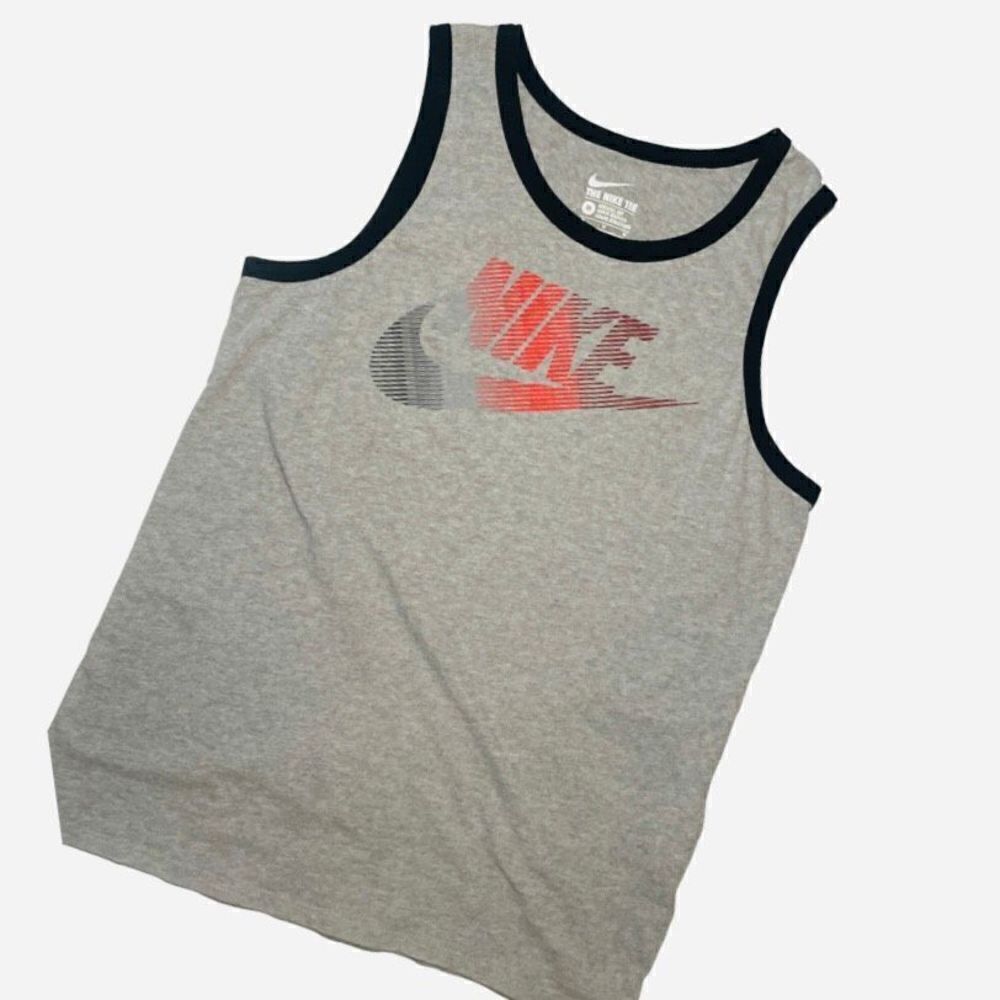 Nike Tank  - Picture 3 of 4